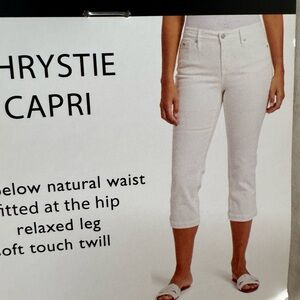 Nine West Chrystie White Capri Pants